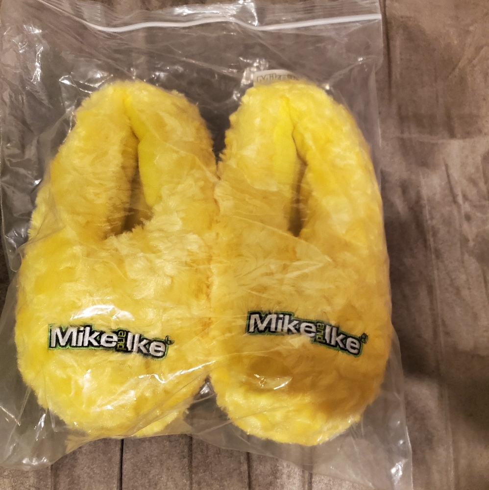 NEW Mike & Ikes Slippers